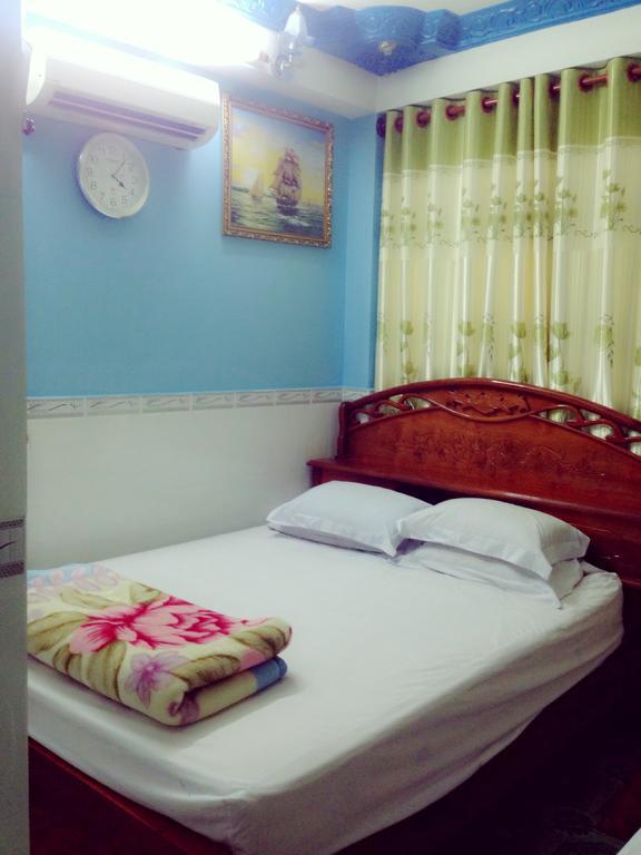 Phu Thong Hotel Chau Doc Kamer foto